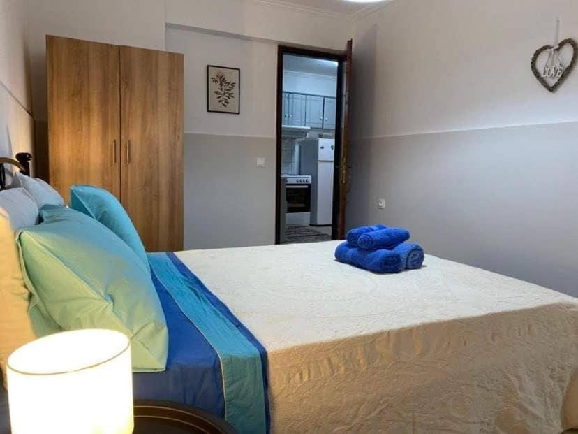 Eftyxia Apartment Perama  Extérieur photo