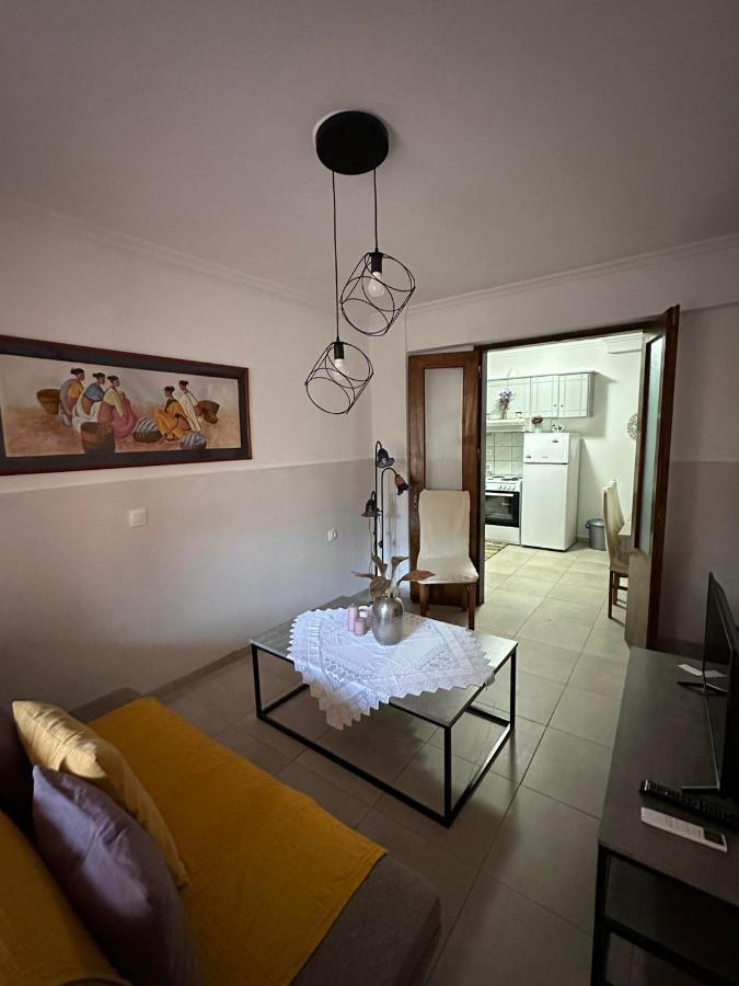 Eftyxia Apartment Perama  Extérieur photo